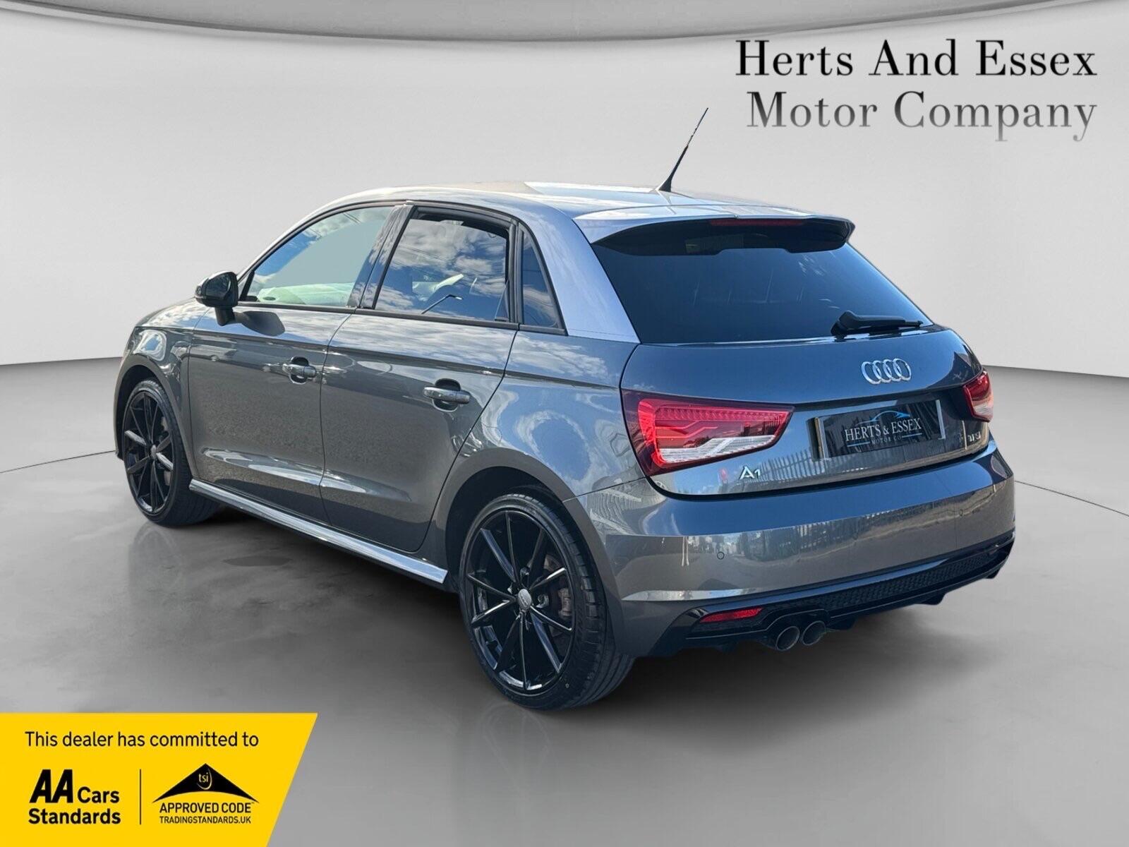 Audi A1 view 4