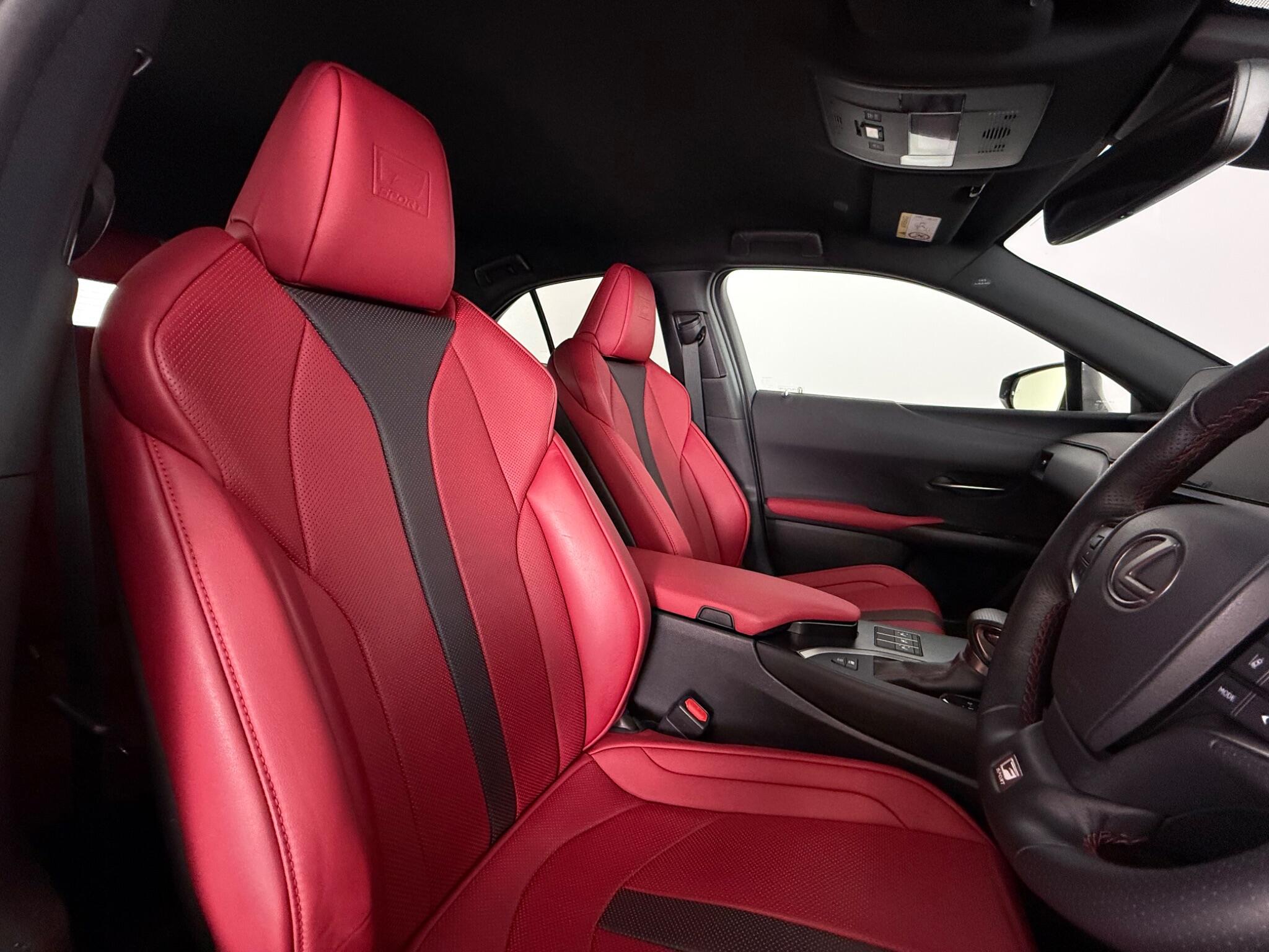 Lexus Ux view 36