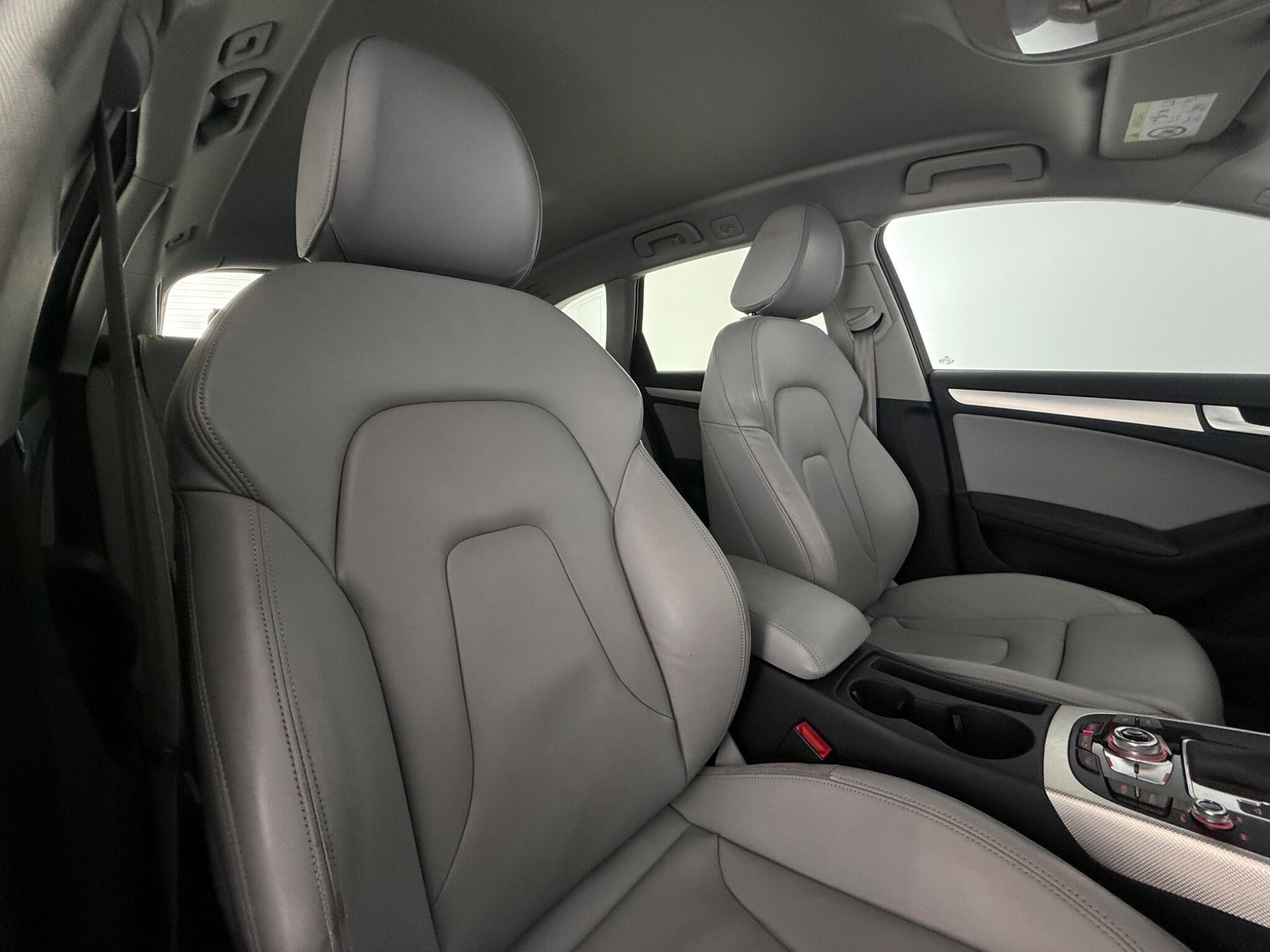 Audi A4 view 30