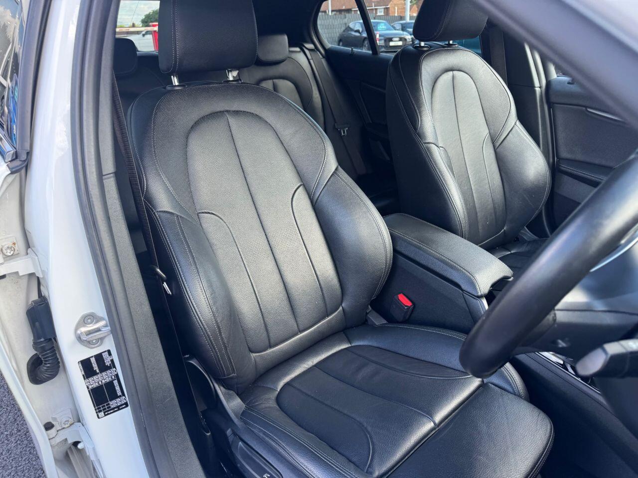 BMW 1 Series view 17
