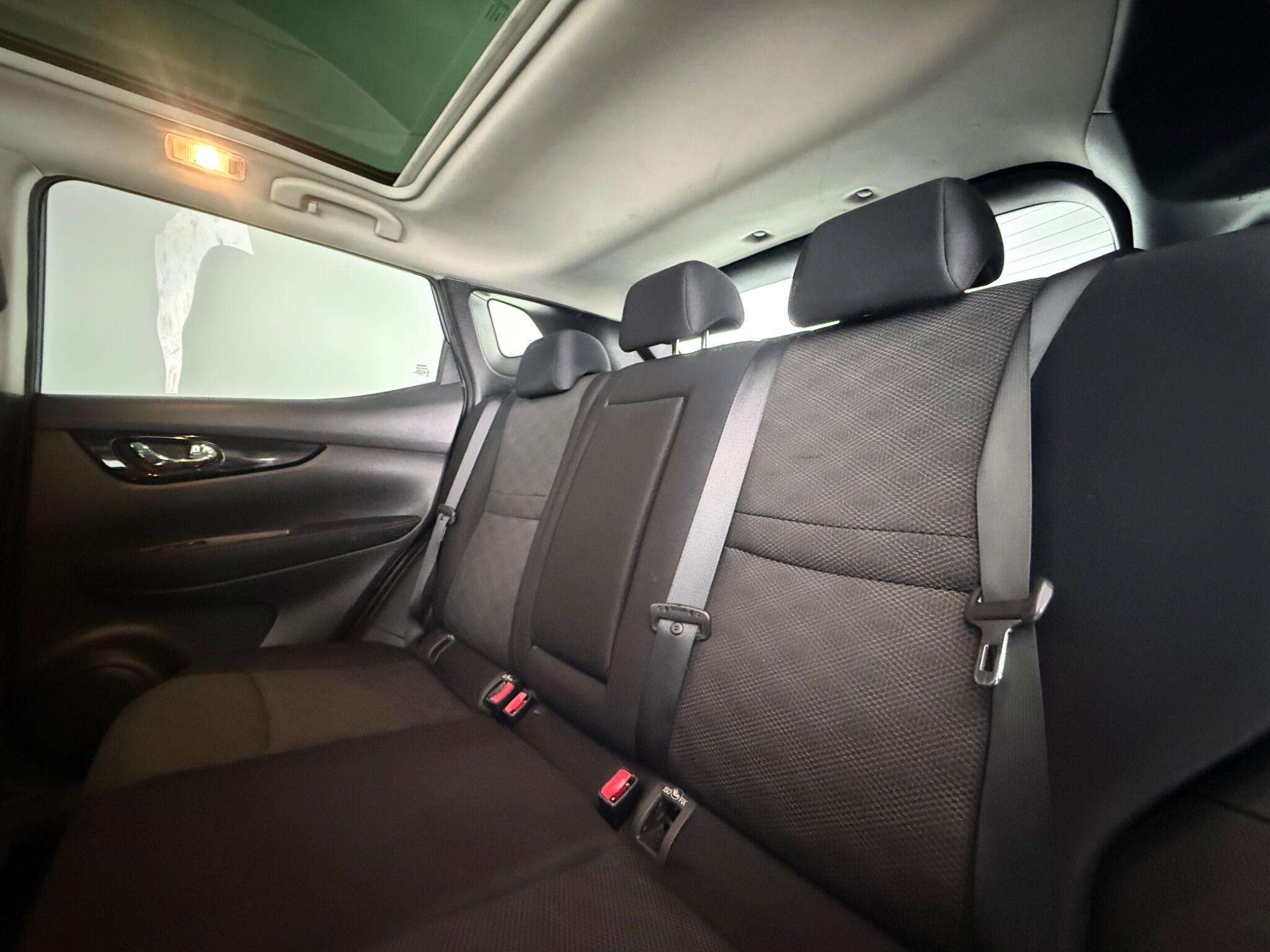 Nissan Qashqai view 28