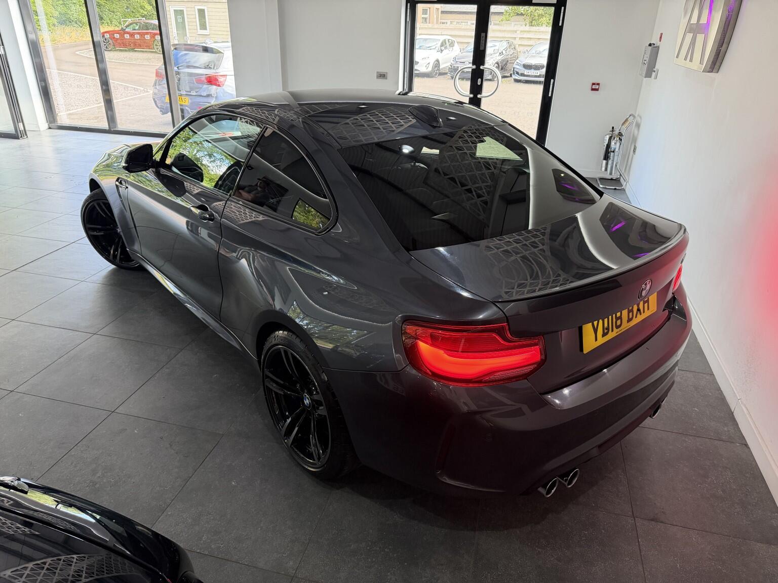 BMW M2 view 7