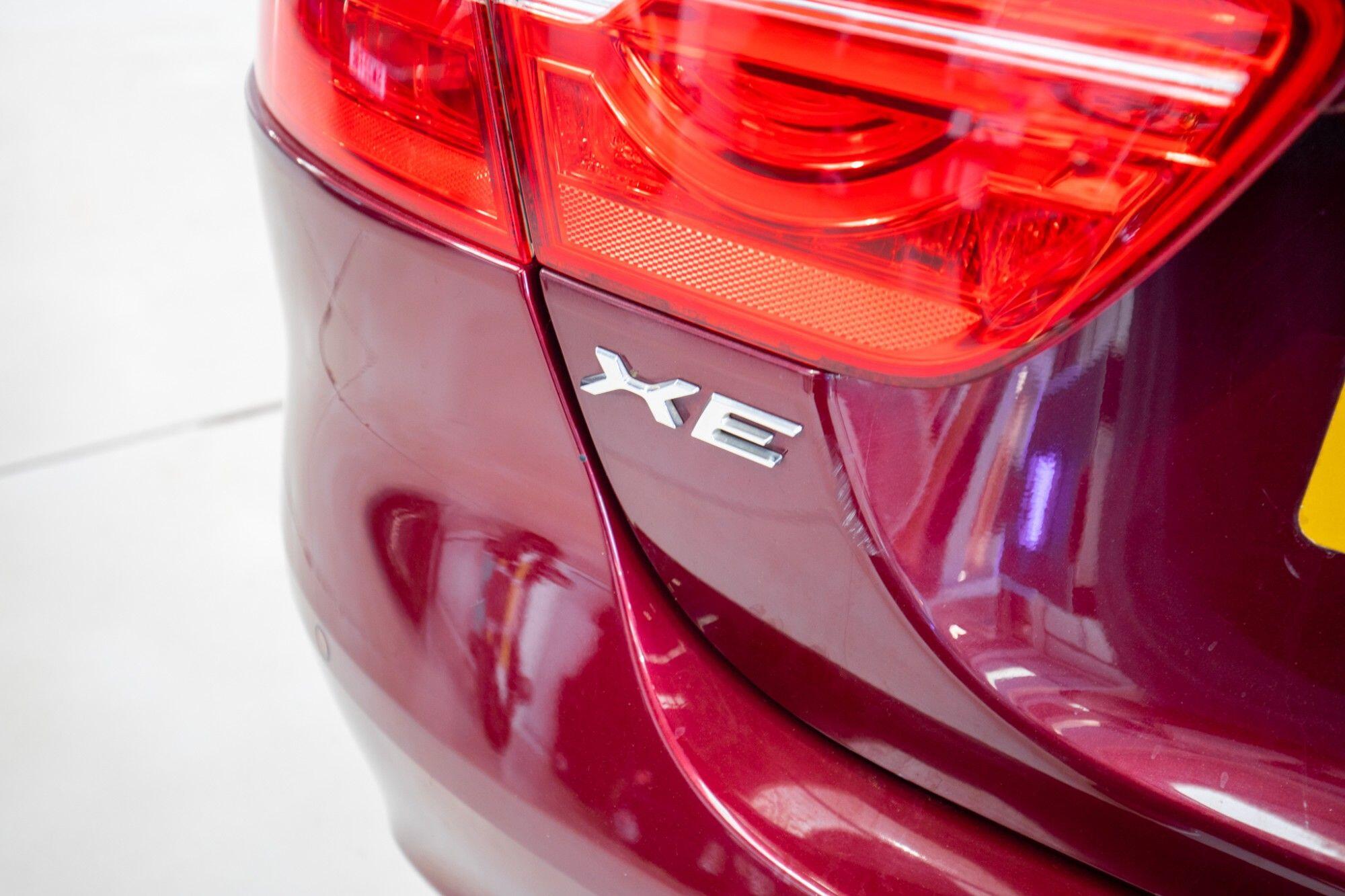 Jaguar Xe view 7