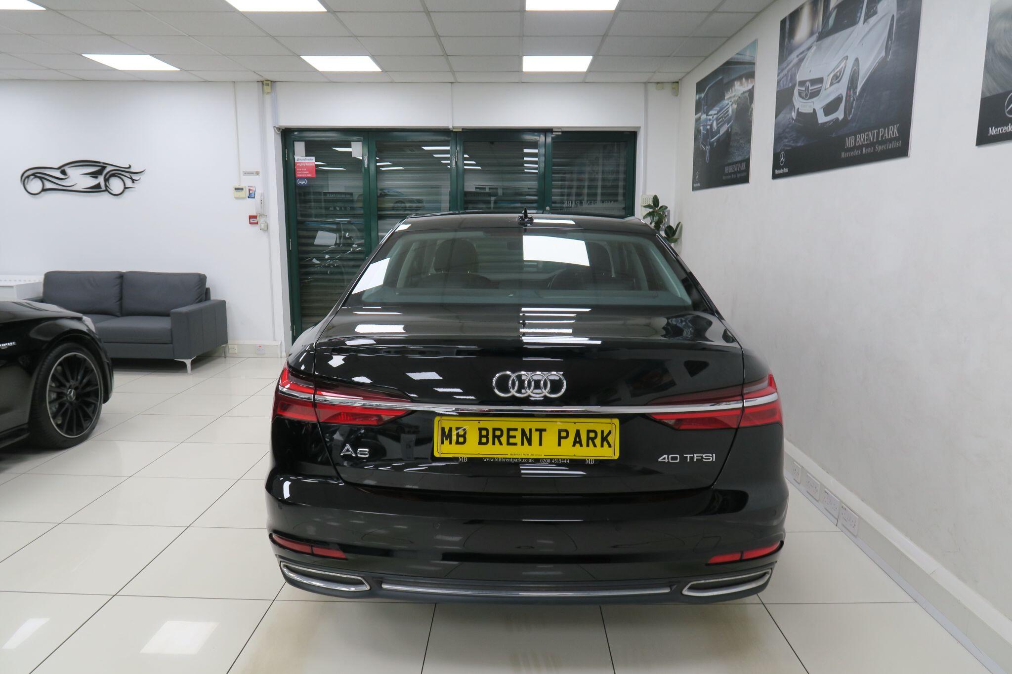 Audi A6 view 6