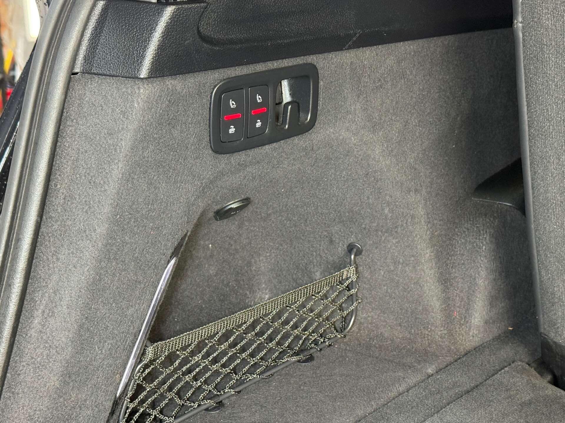 Audi Q7 view 15