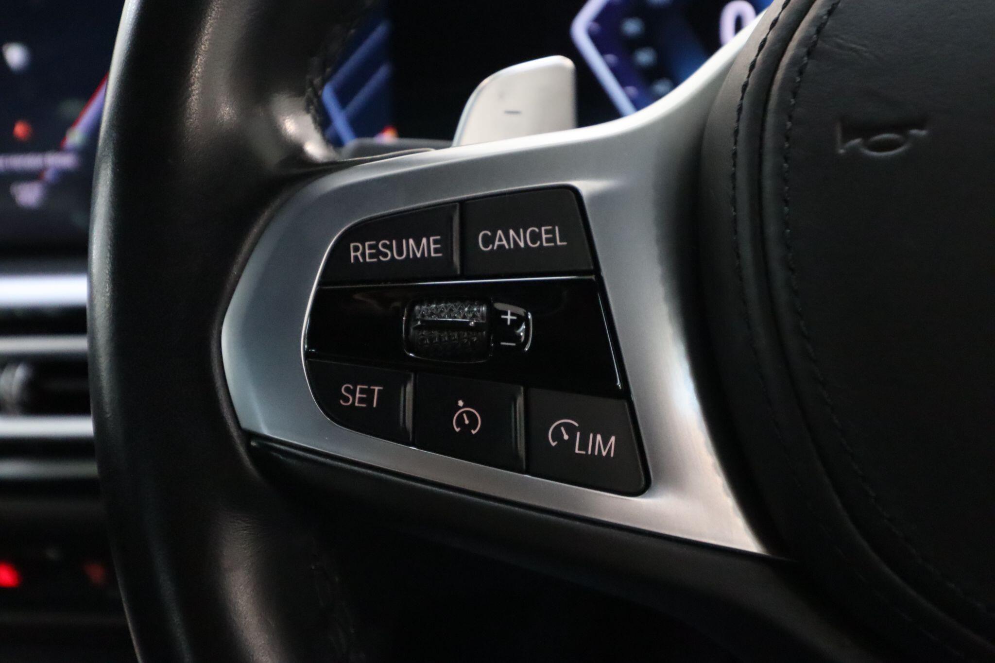 BMW 3 Series view 43