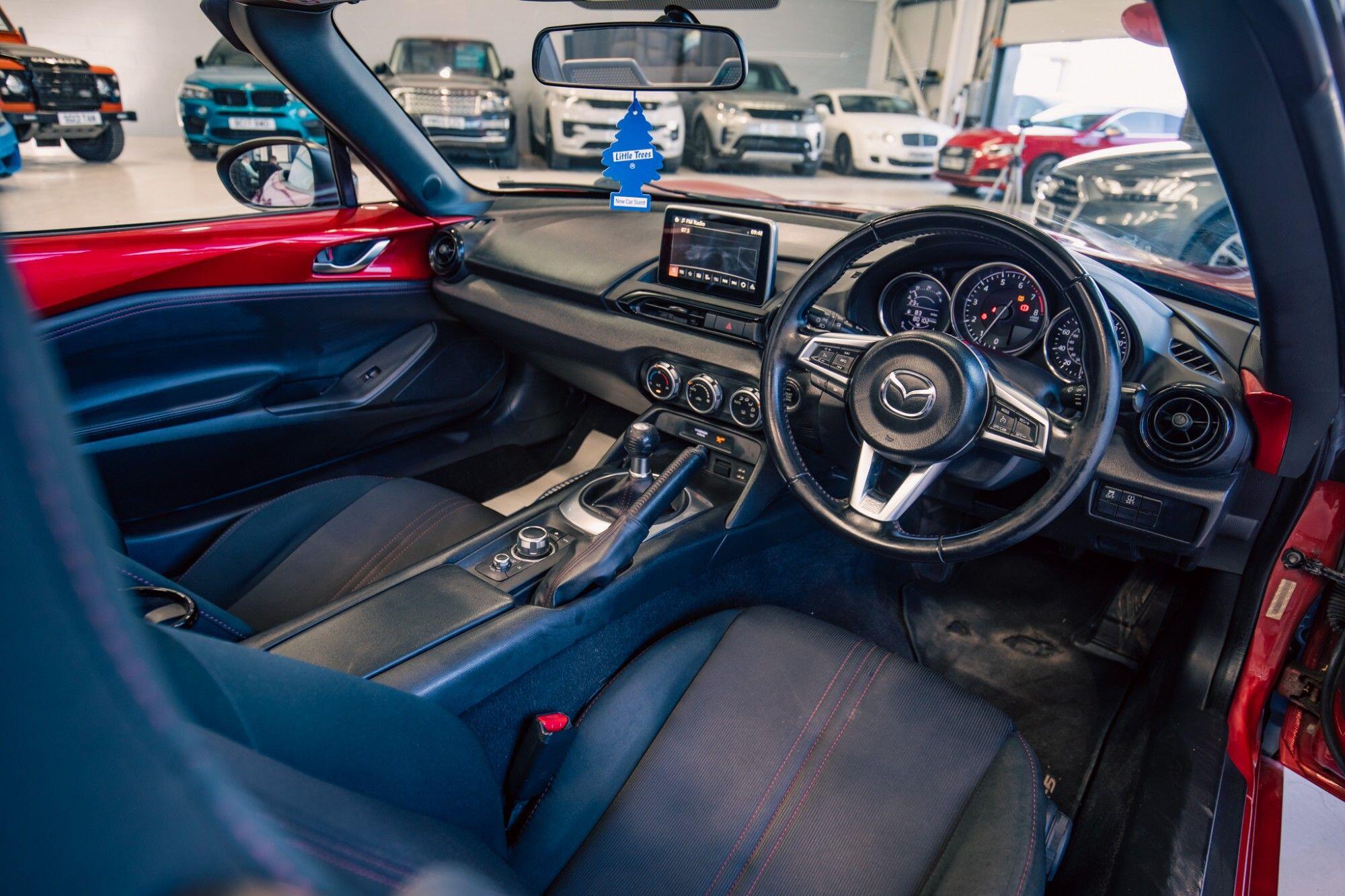 Mazda MX-5 view 2