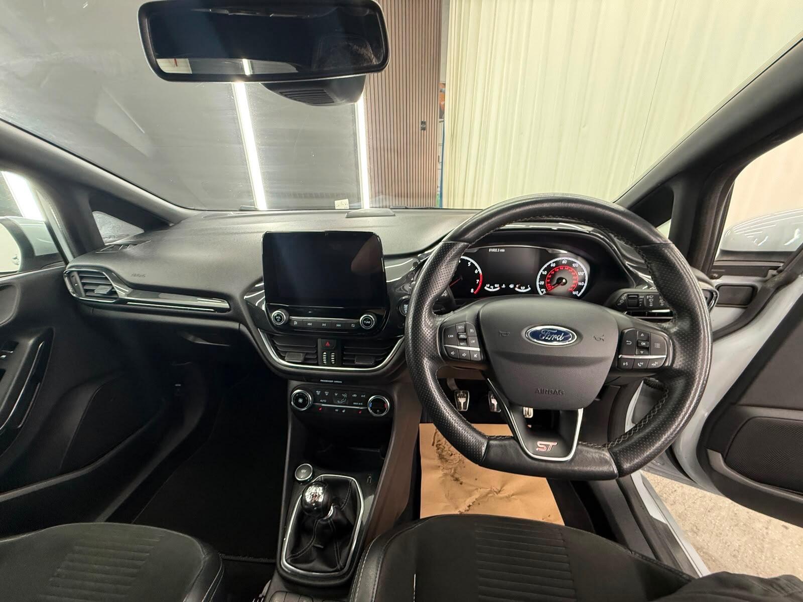 Ford Fiesta view 35