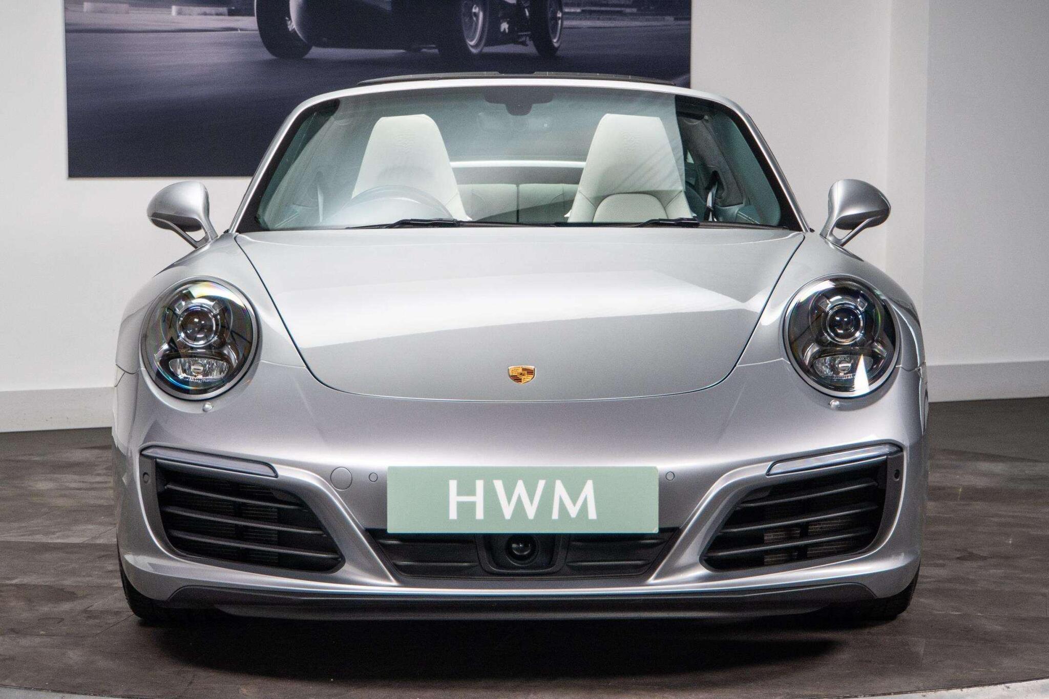 Porsche Targa view 7