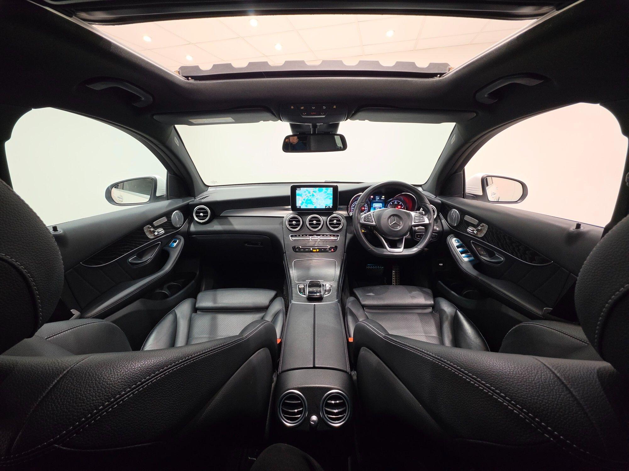 Mercedes-Benz GLC view 21