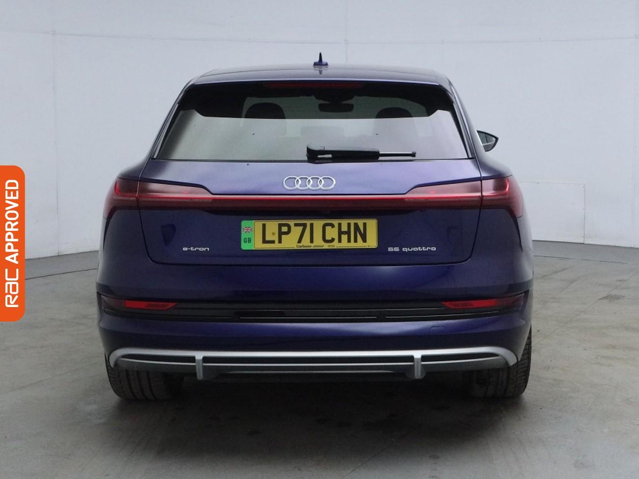 Audi E-Tron view 9