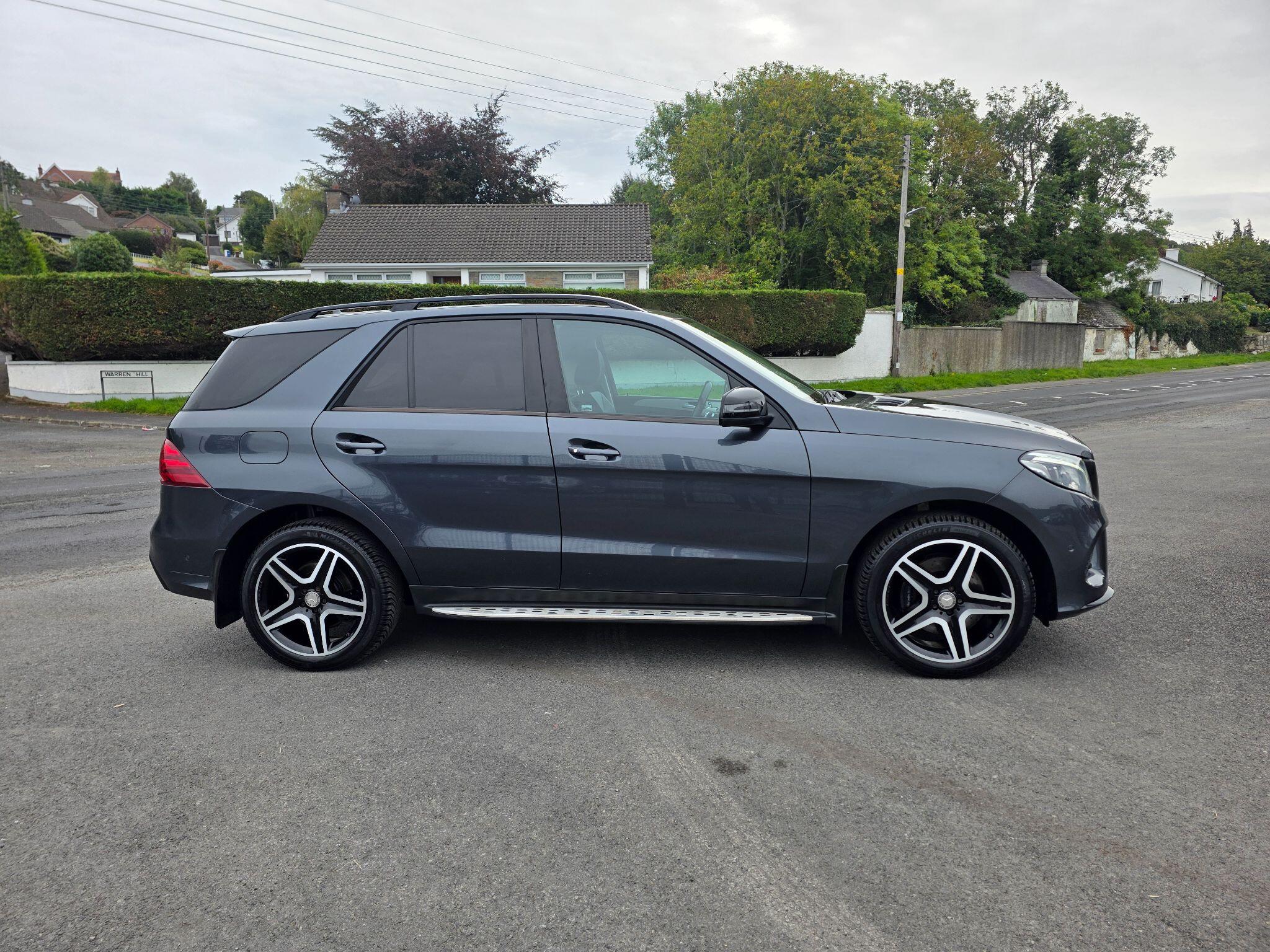 Mercedes-Benz Gle view 3