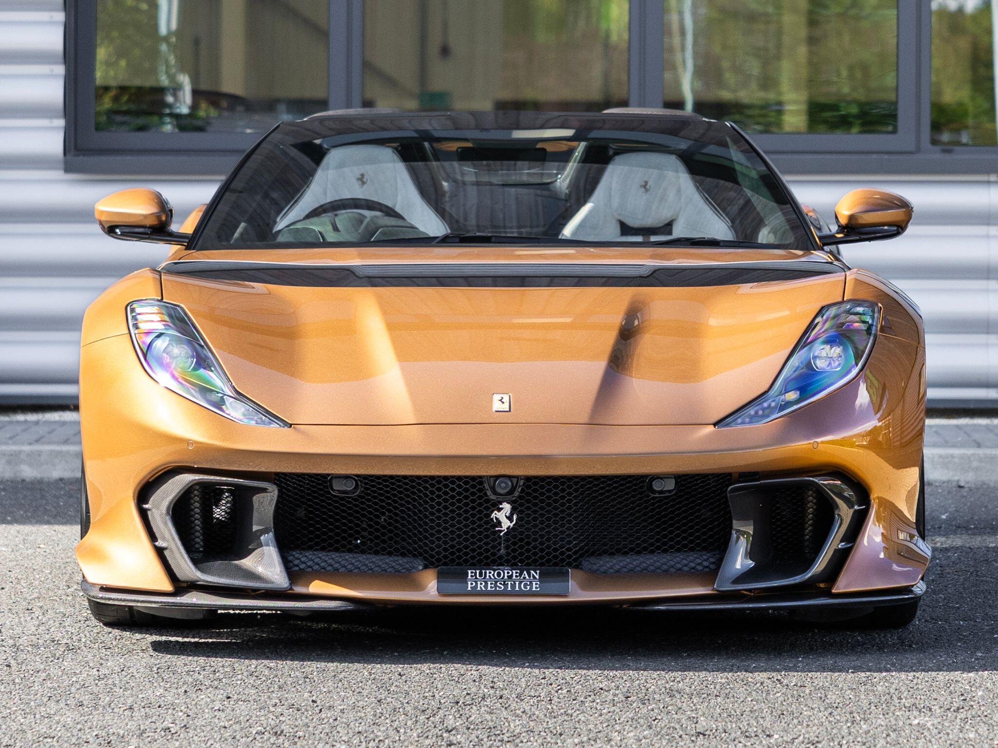 Ferrari 812 view 8