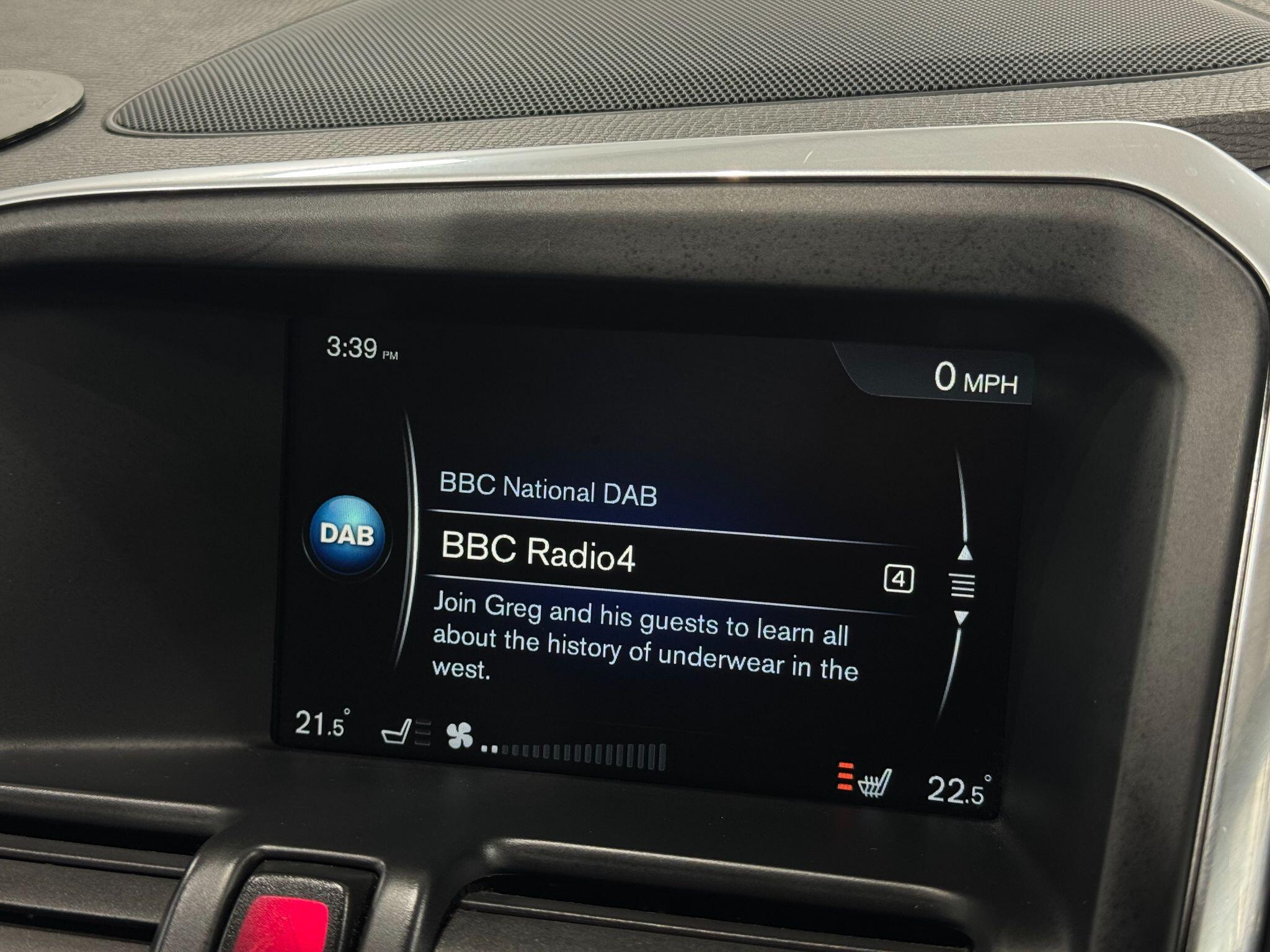 Volvo XC60 view 31