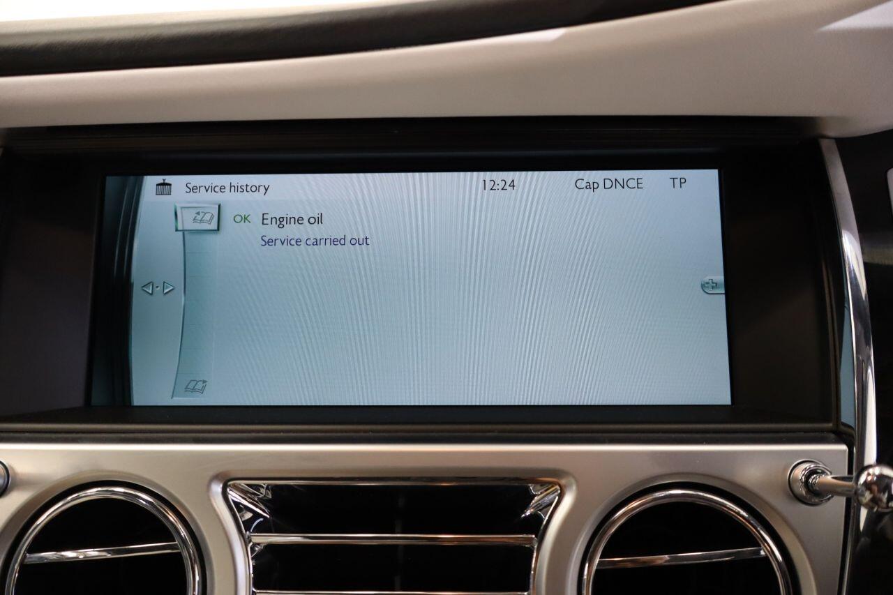Rolls-Royce Wraith view 37