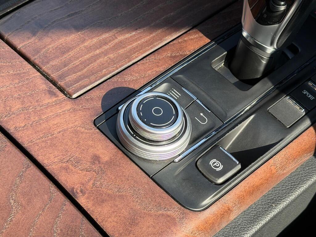 Maserati Ghibli view 41
