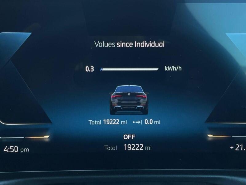 BMW i4 view 9