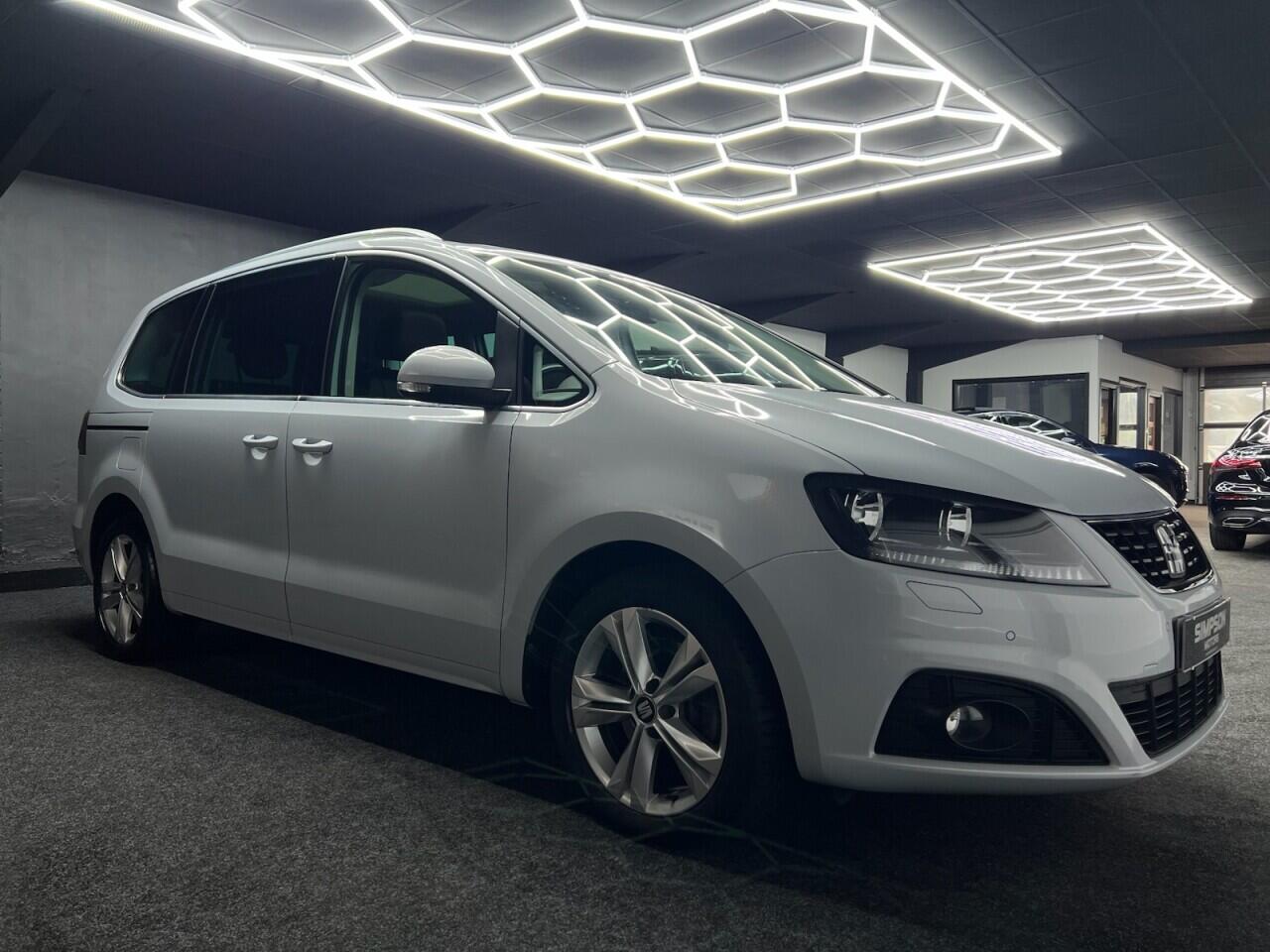 SEAT Alhambra view 16