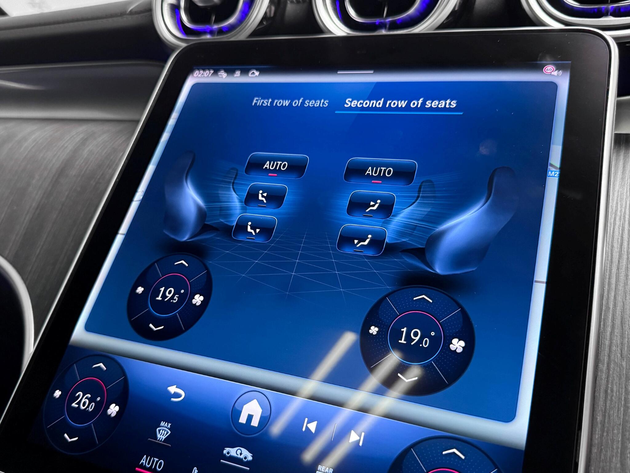 Mercedes-Benz GLC view 42