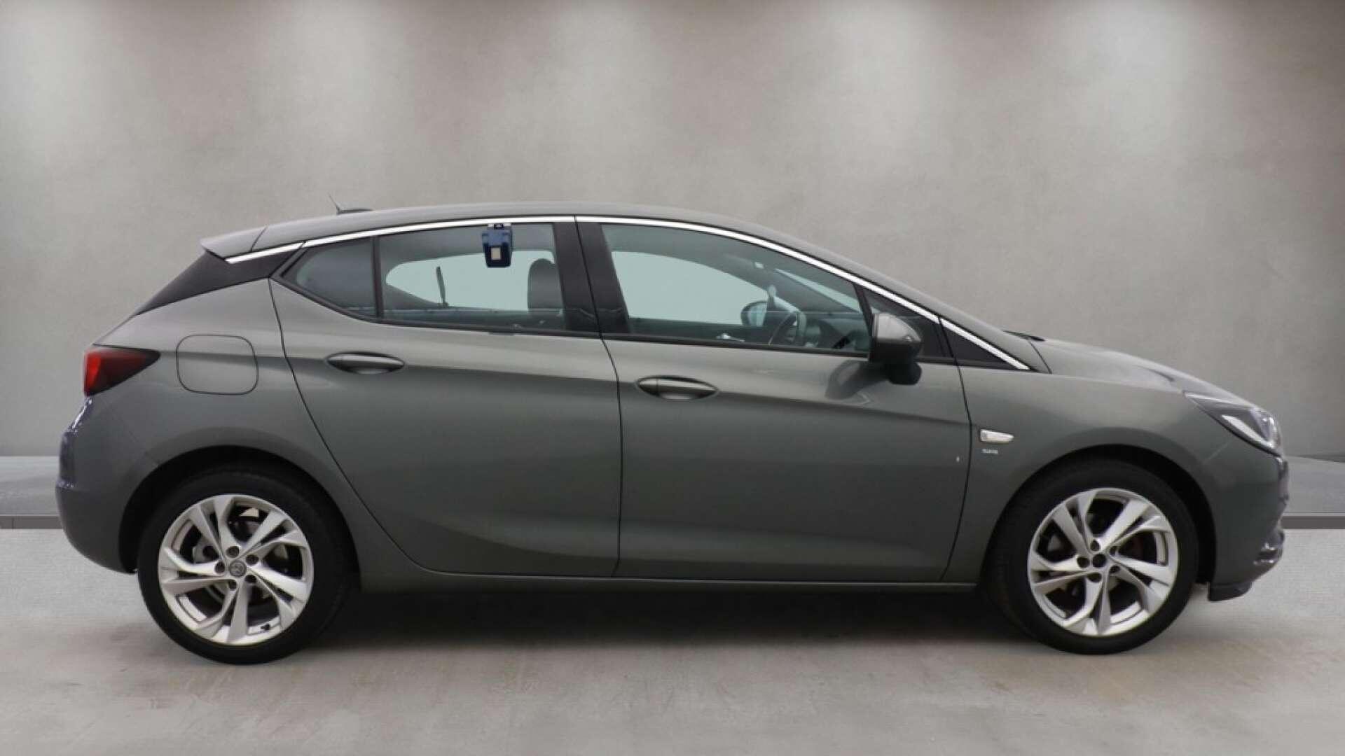 Vauxhall Astra view 10
