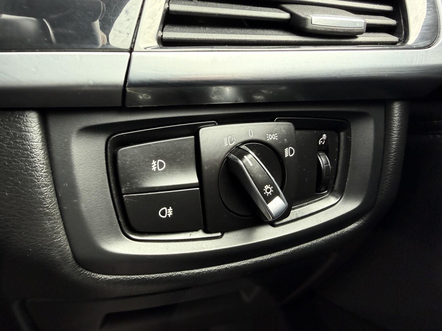 BMW X5 view 29