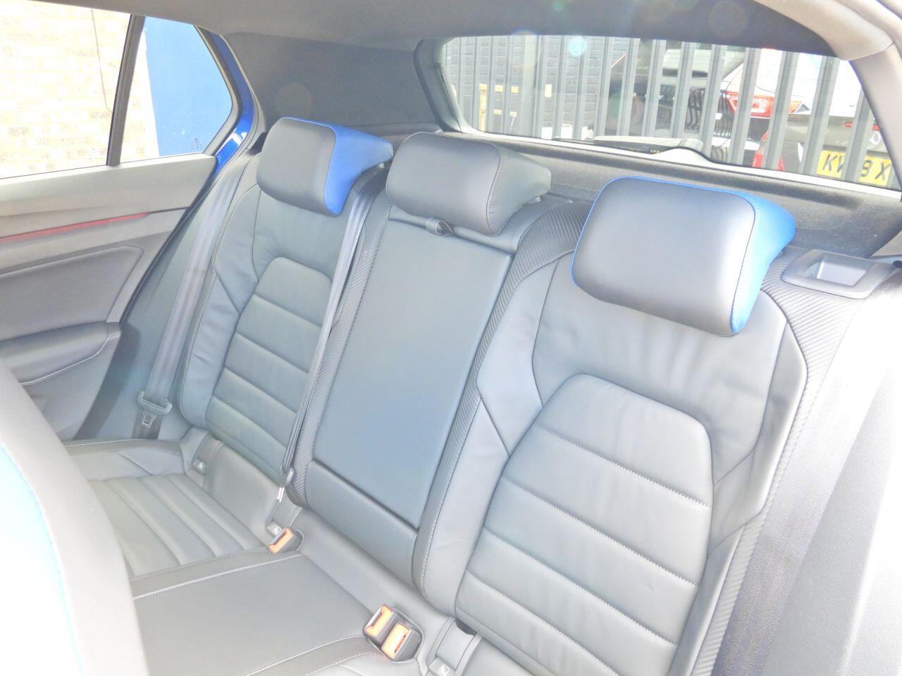 Volkswagen Golf view 24