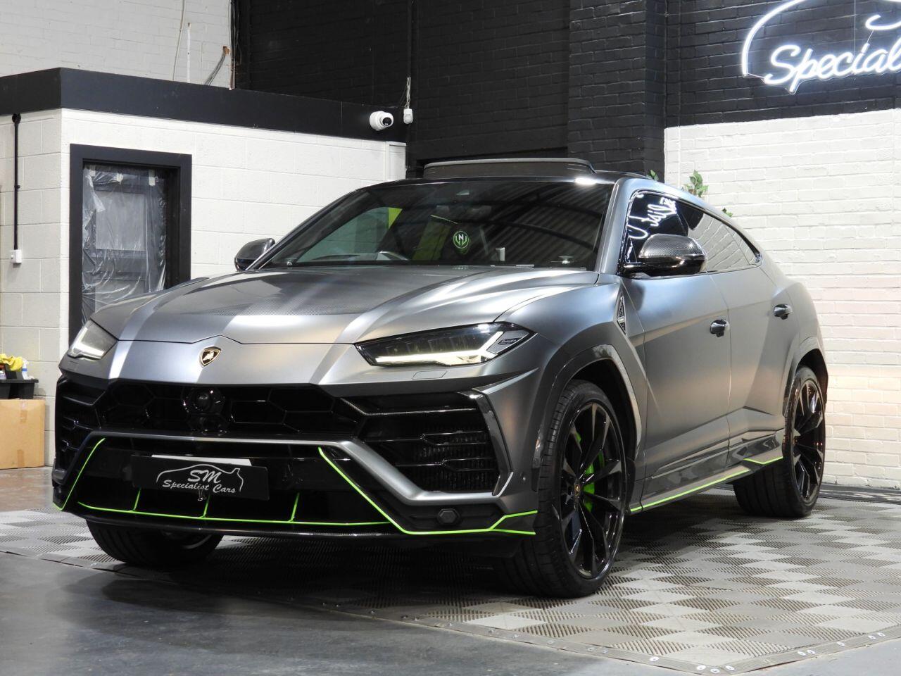 Lamborghini Urus view 11