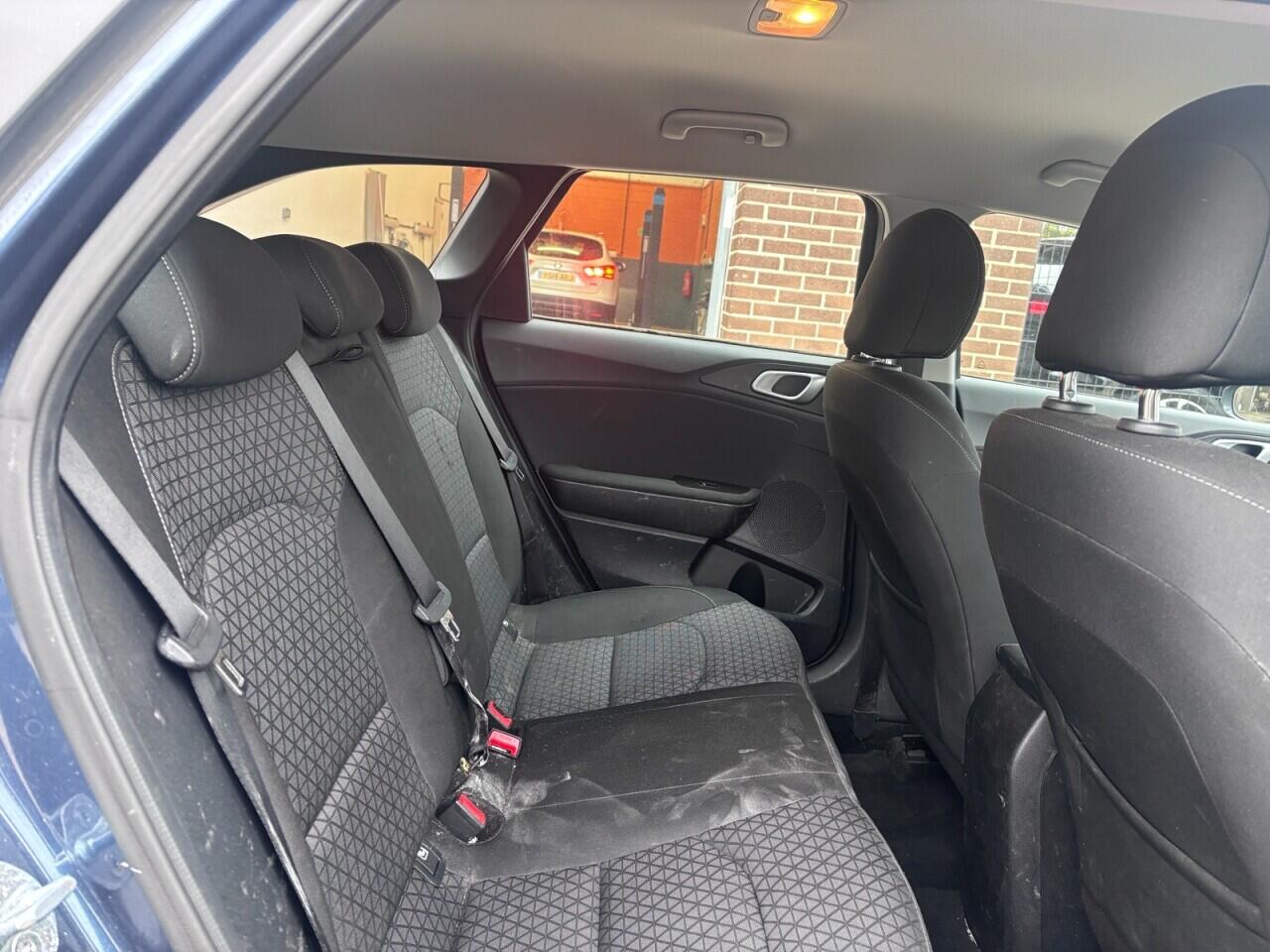 Kia Ceed view 12