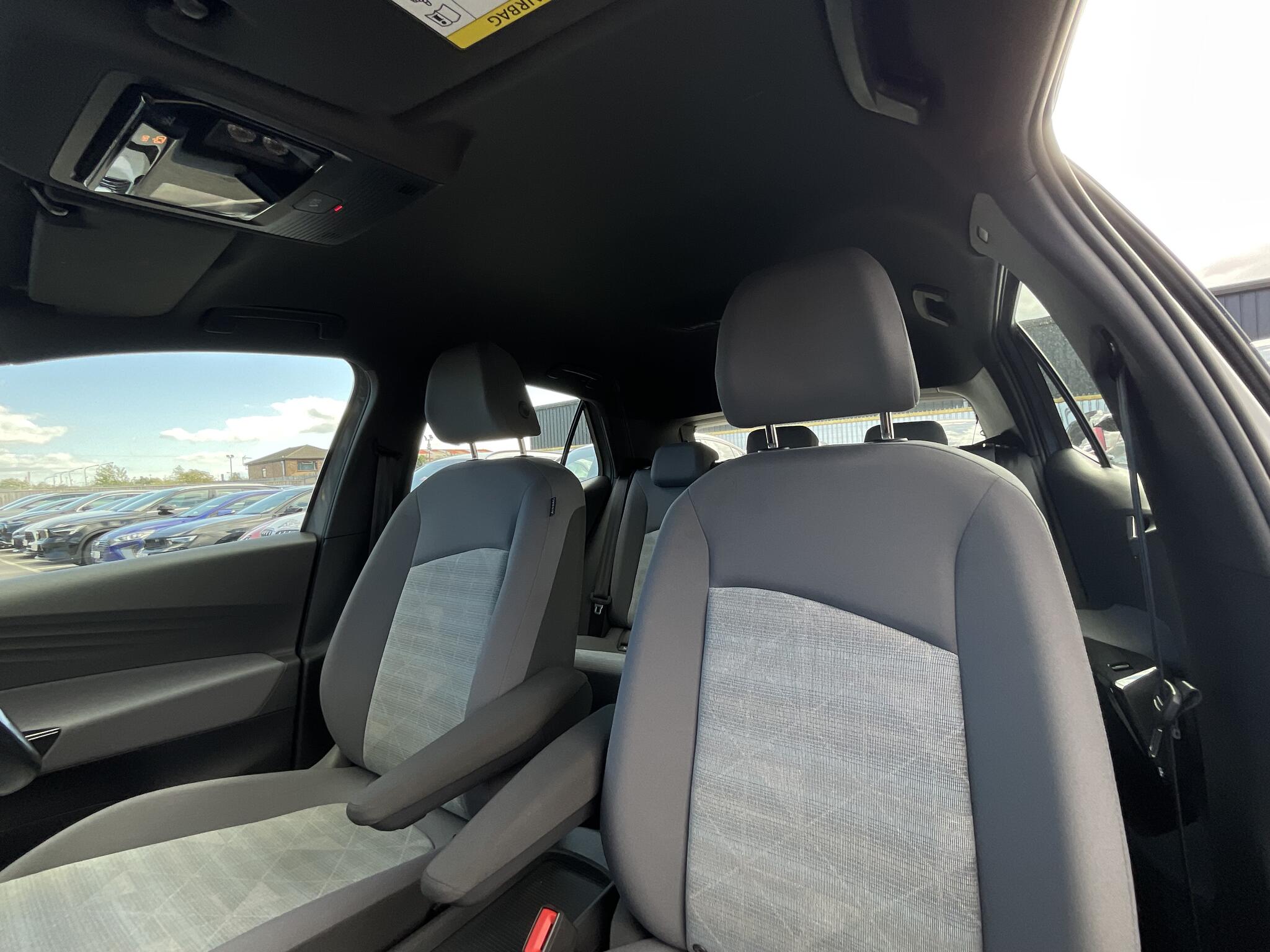 Volkswagen ID.3 view 17