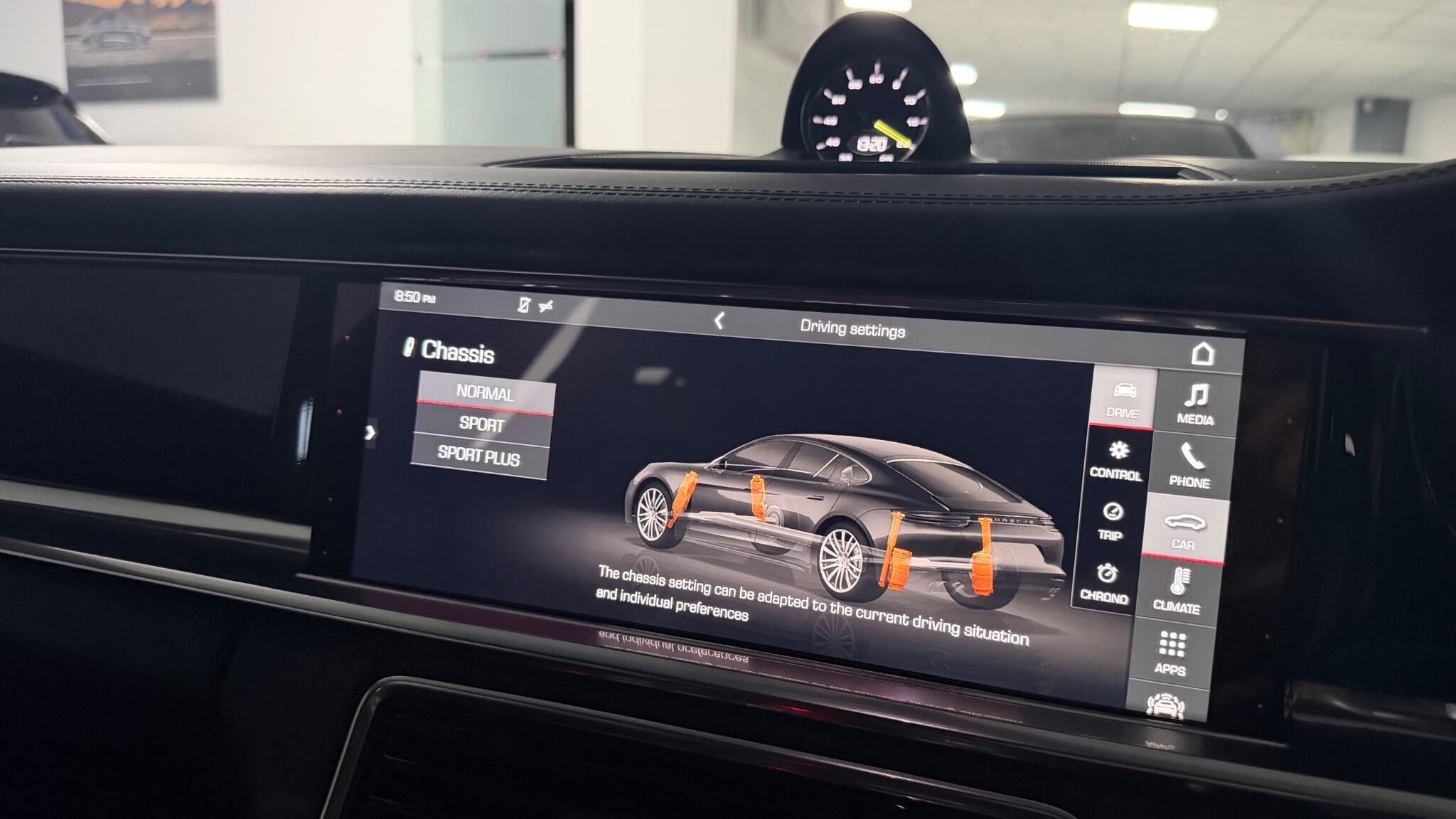 Porsche Panamera view 28