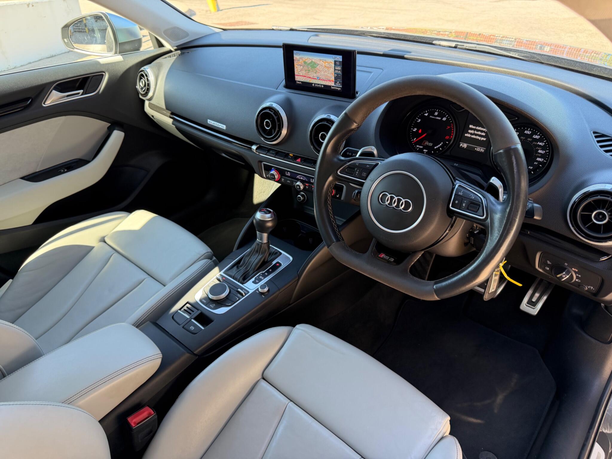 Audi RS3 view 12