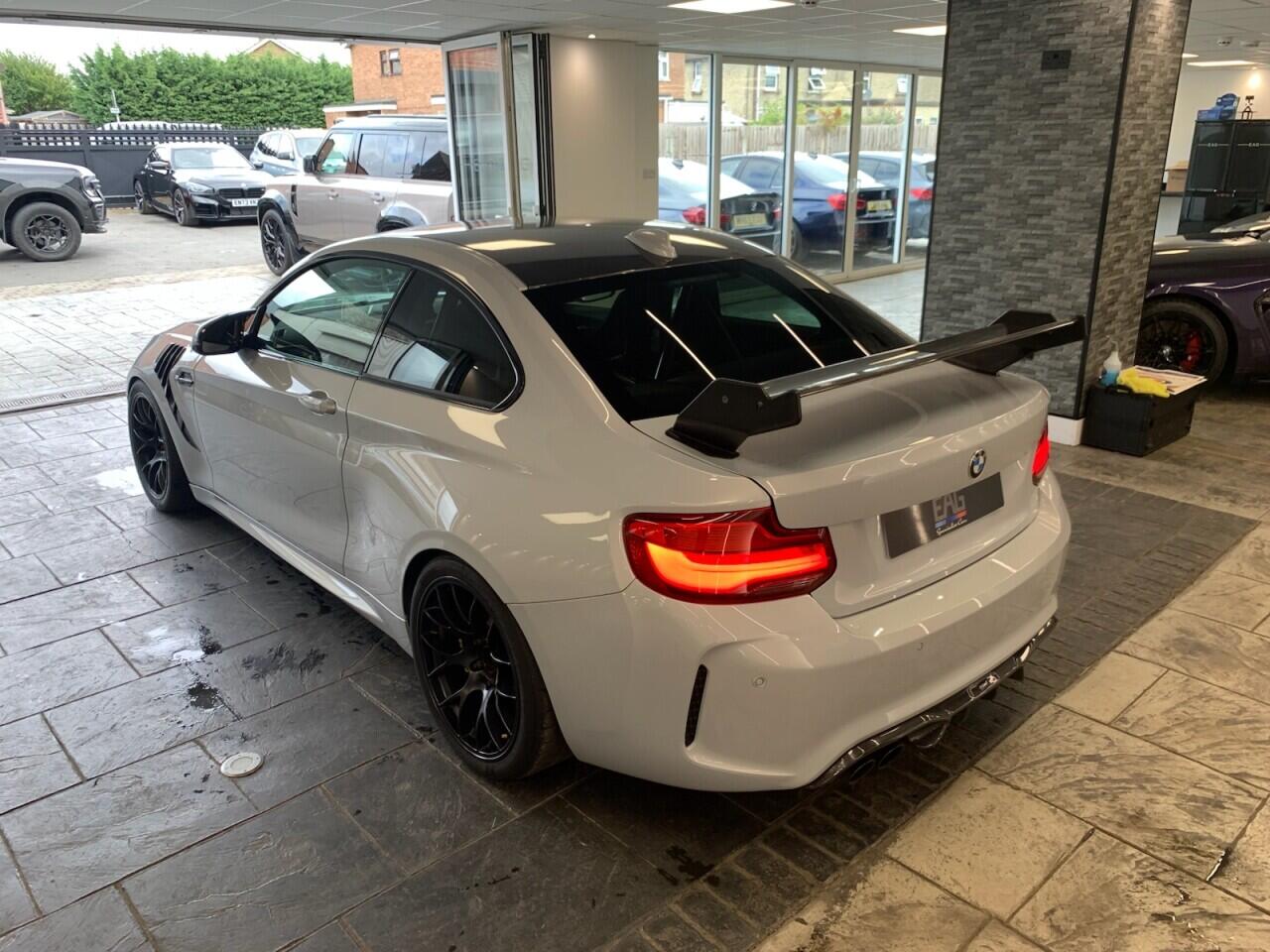 BMW M2 view 21