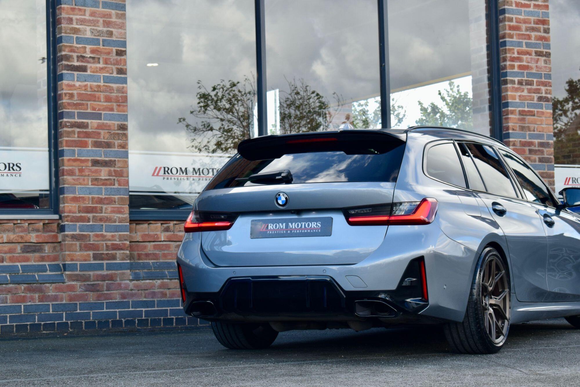BMW 3 Series view 54