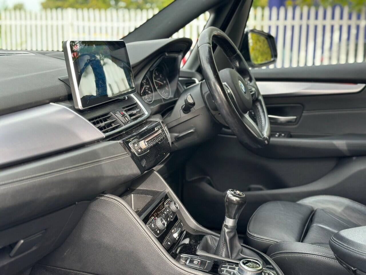 BMW 2 Series view 15