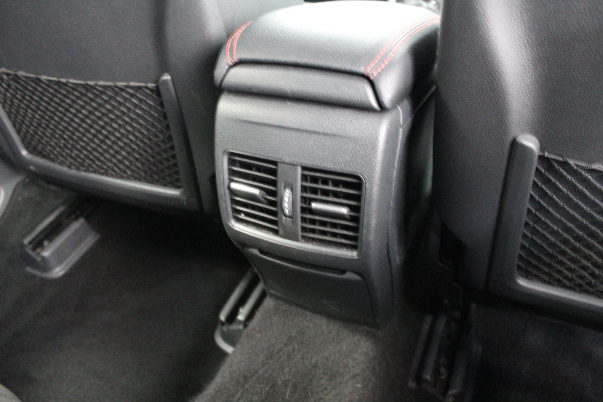 Mercedes-Benz A-Class view 53
