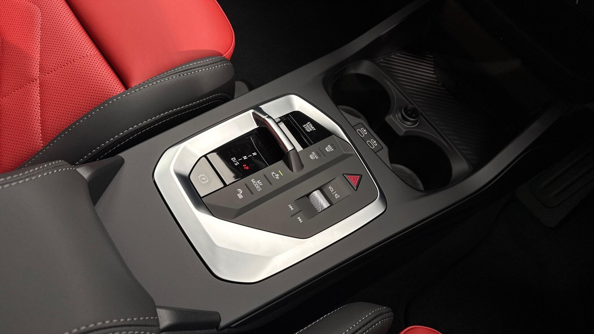 BMW 2 Series view 10