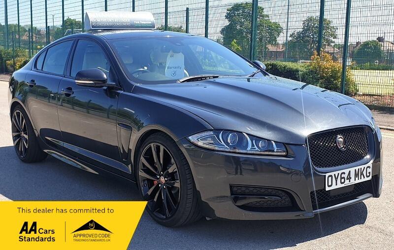2014 Jaguar XF image 1