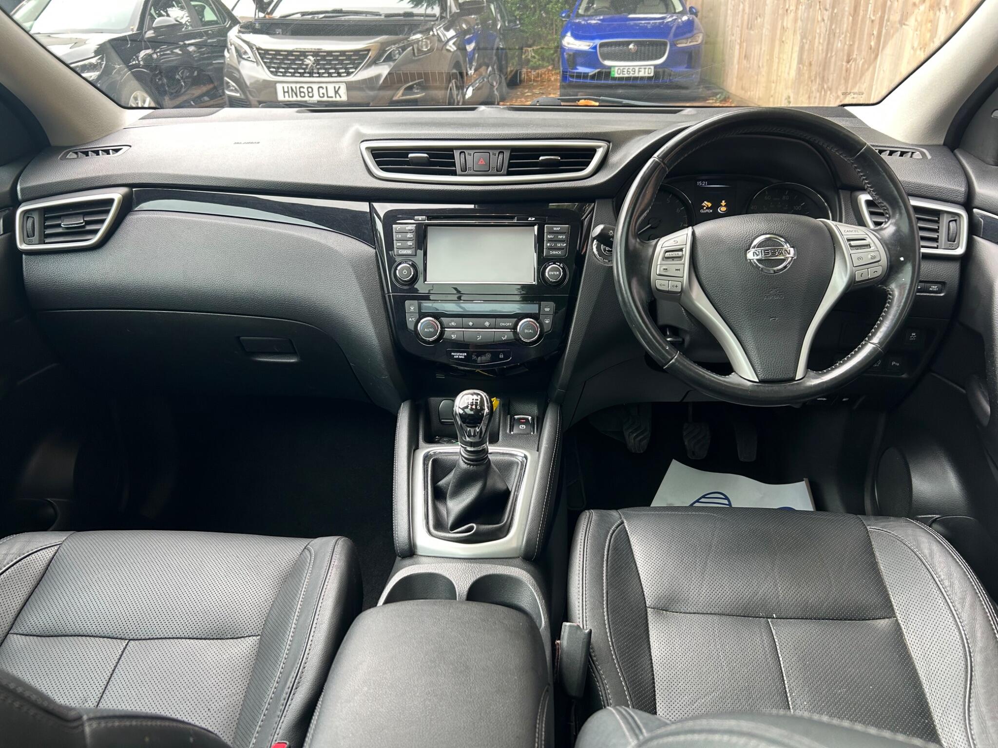 Nissan Qashqai view 22