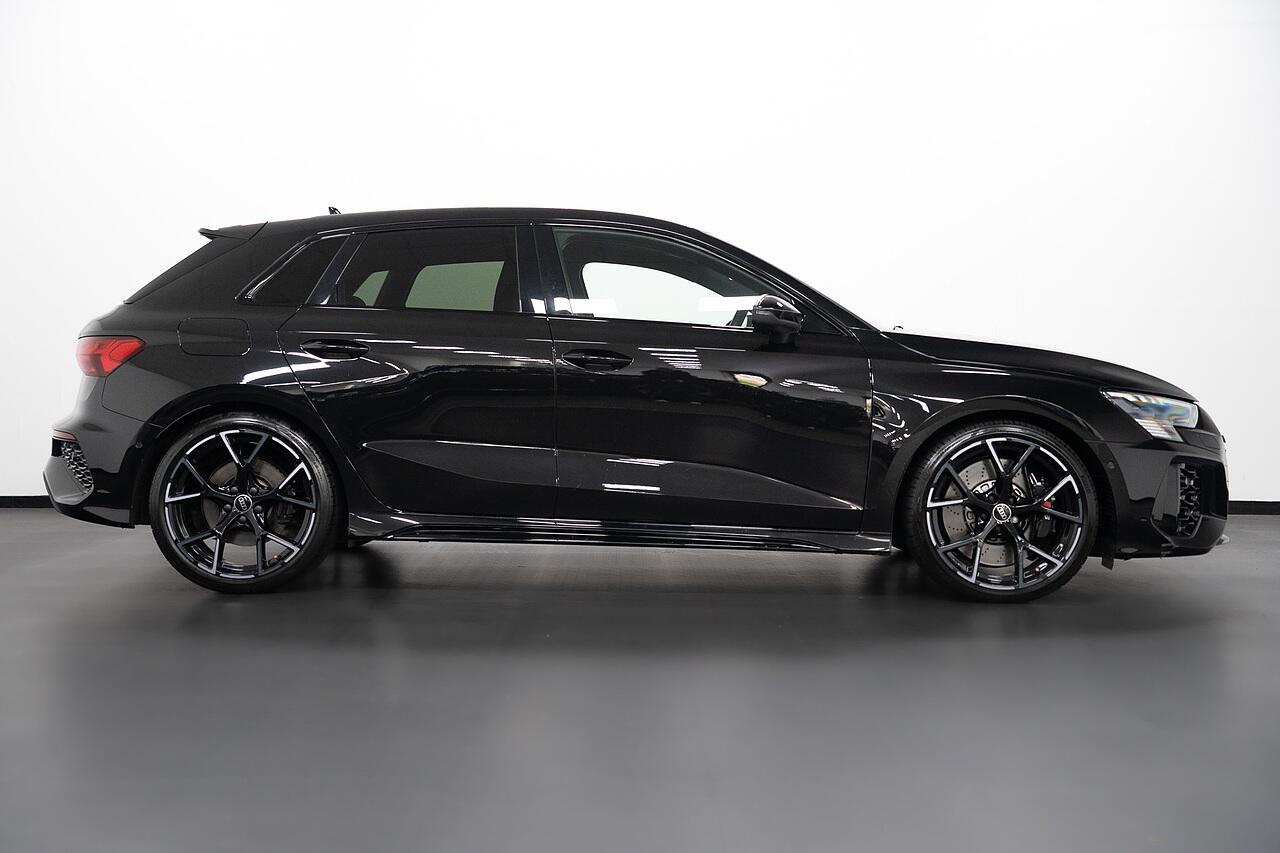 Audi RS3 view 44