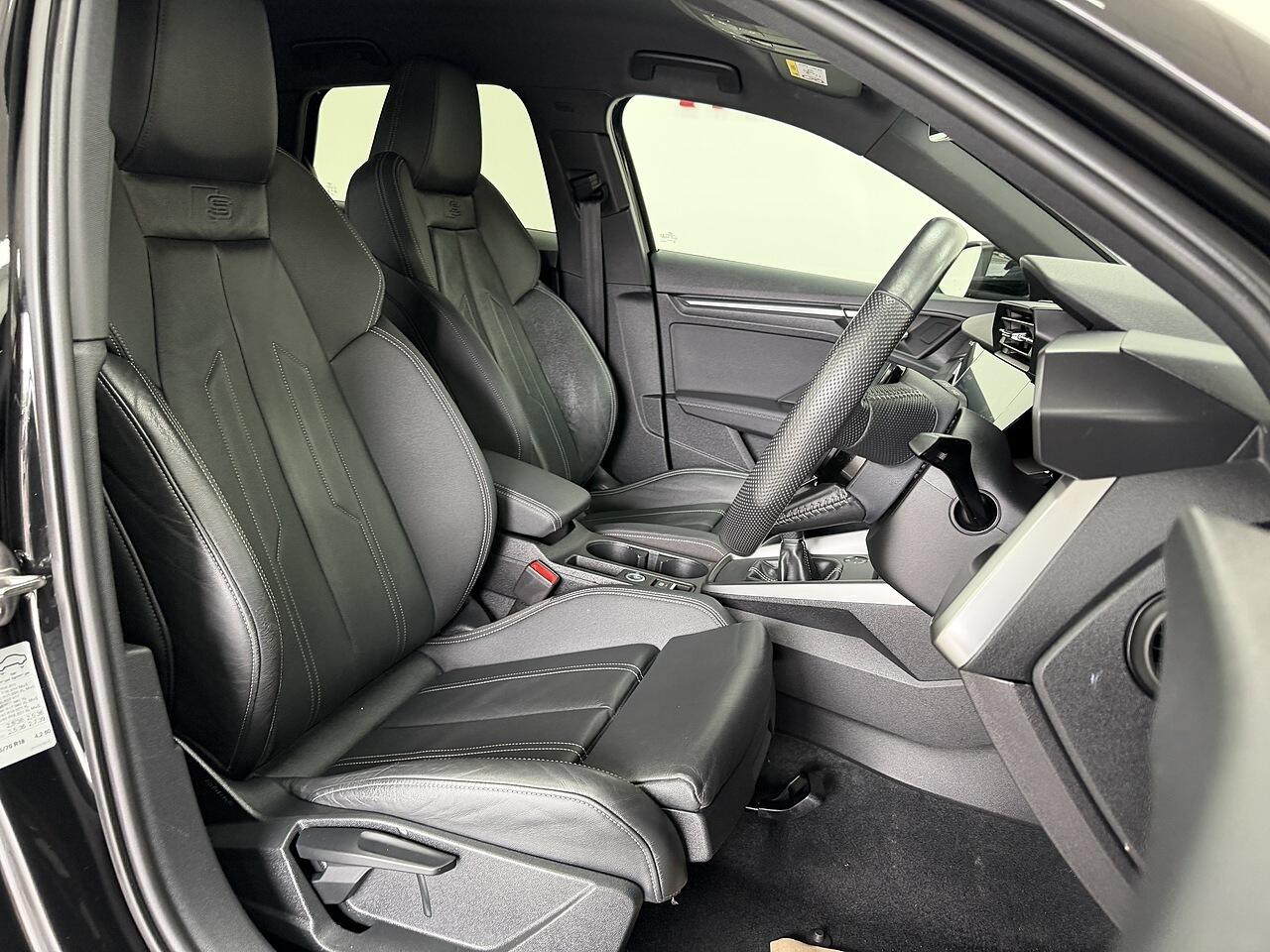 Audi A3 view 9