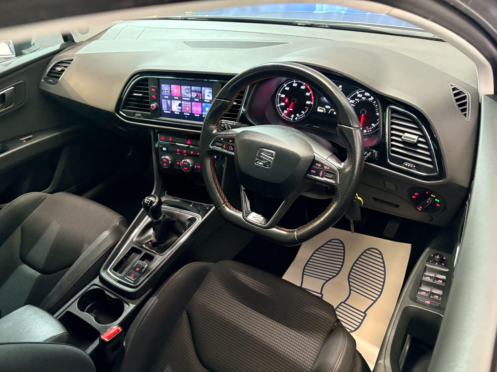 Seat Leon view 4