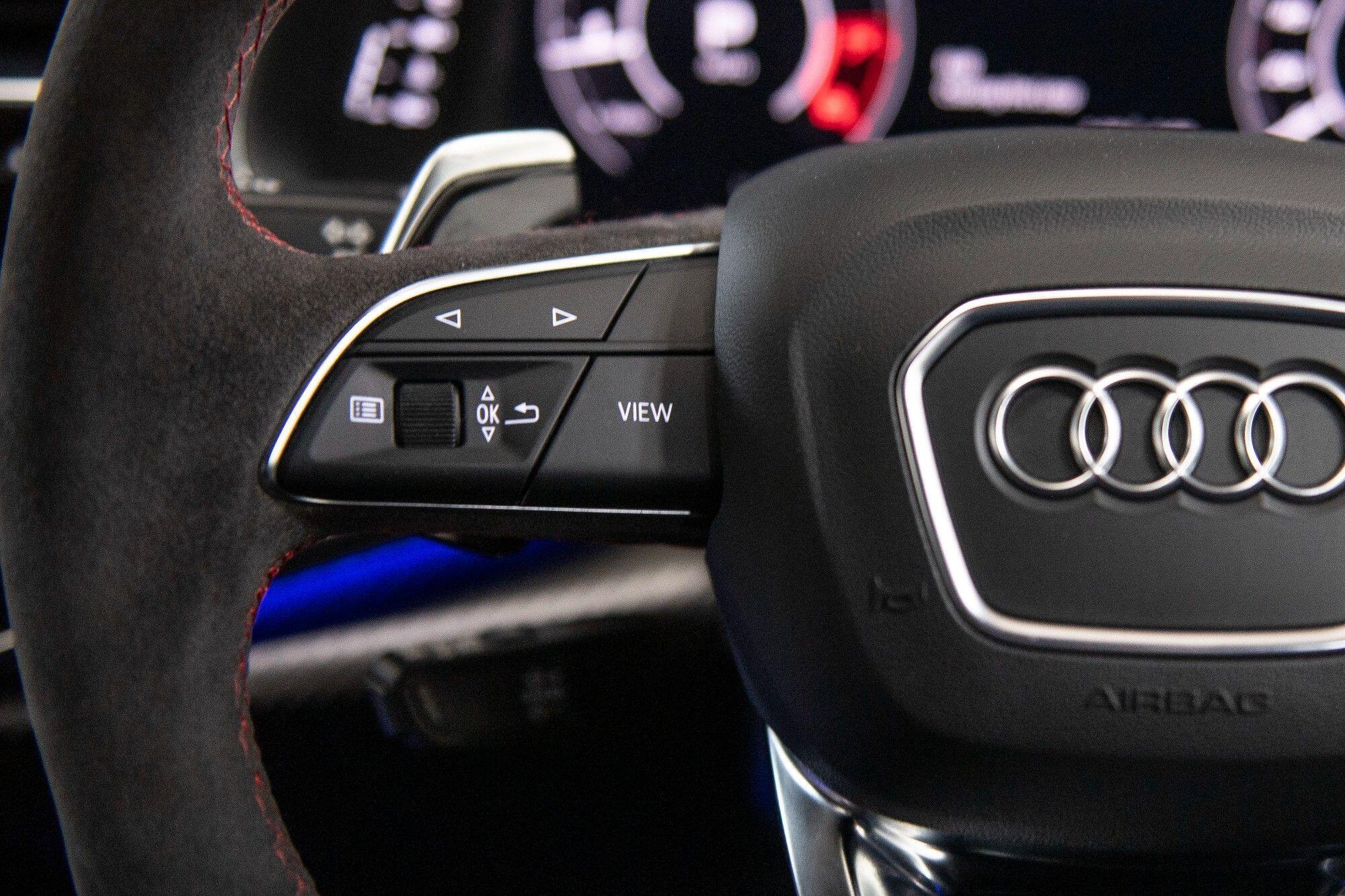 Audi RSQ8 view 15