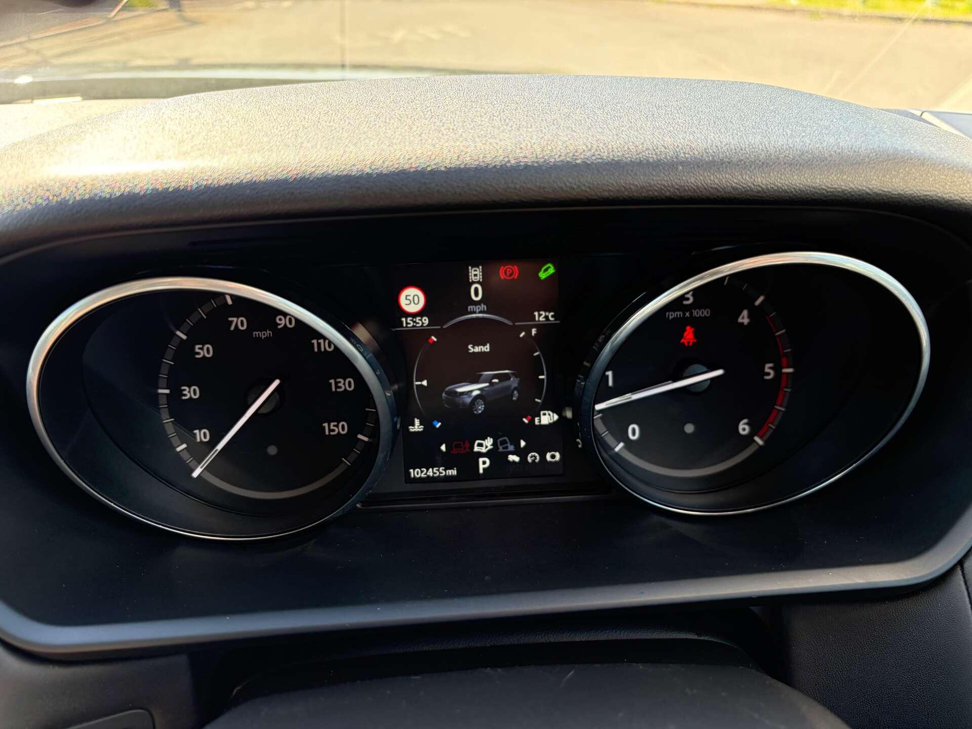 Land Rover Discovery 3 view 55