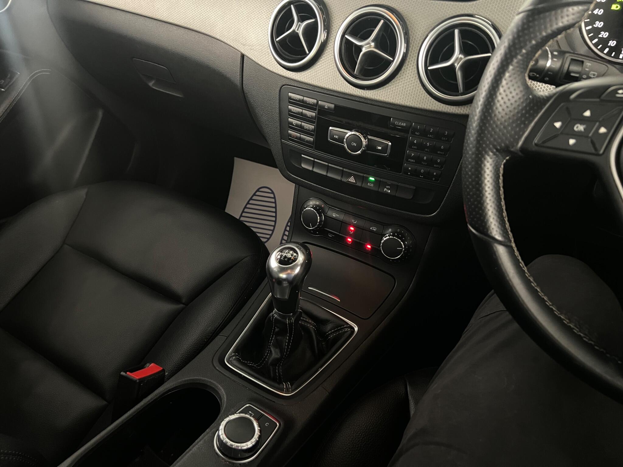 Mercedes-Benz B Class view 20