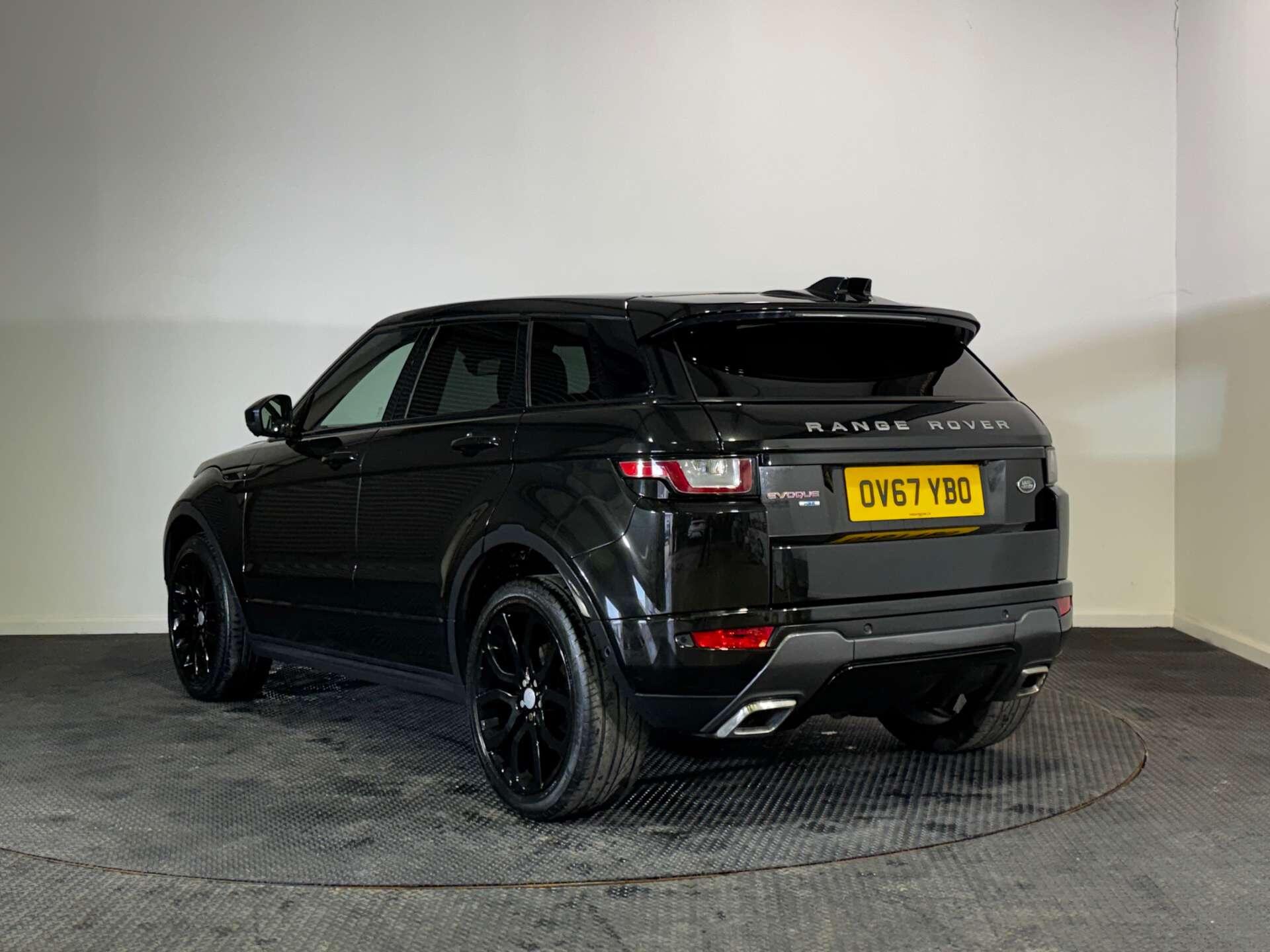 Land Rover Range Rover Evoque view 5