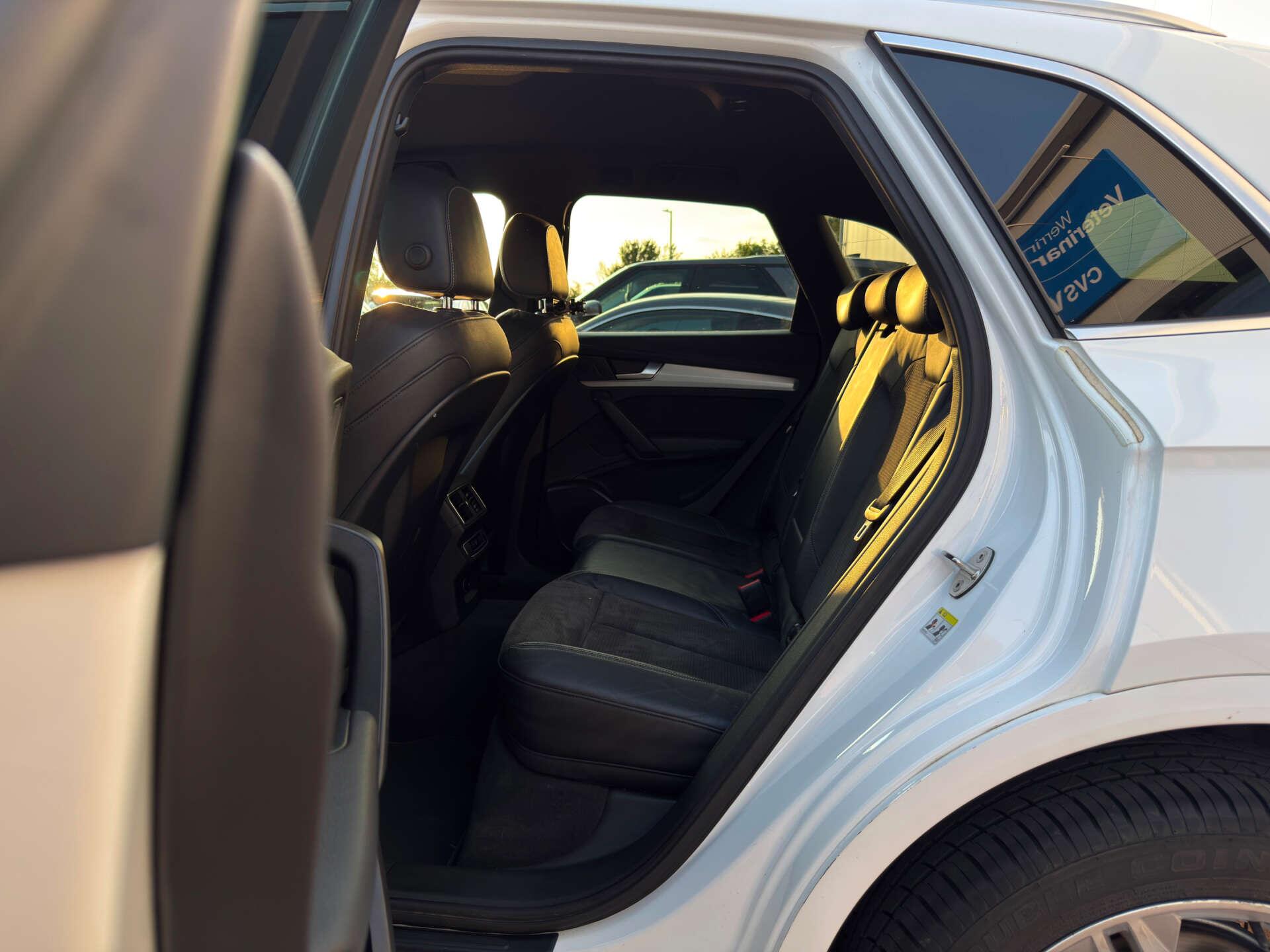 Audi Q5 view 38