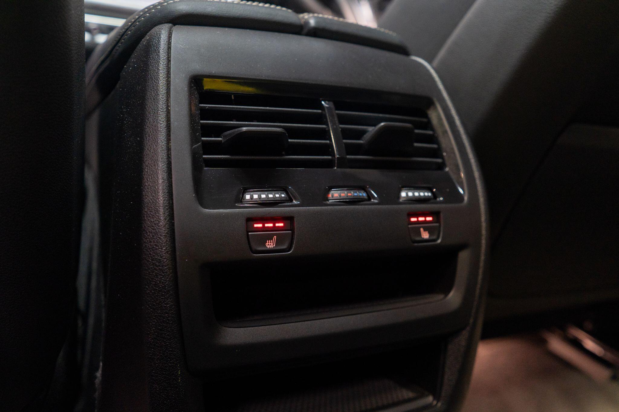 BMW X5 view 39