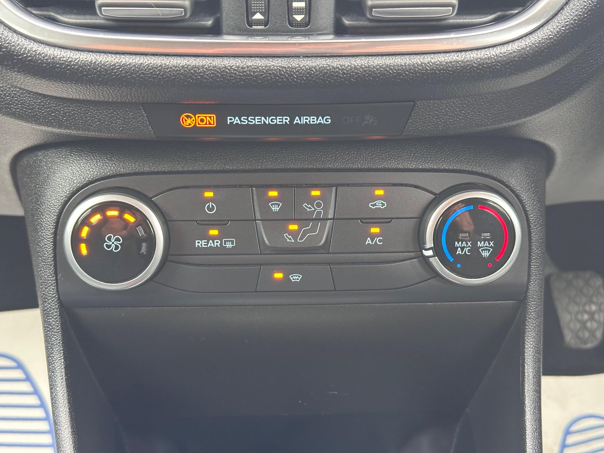 Ford Fiesta view 28
