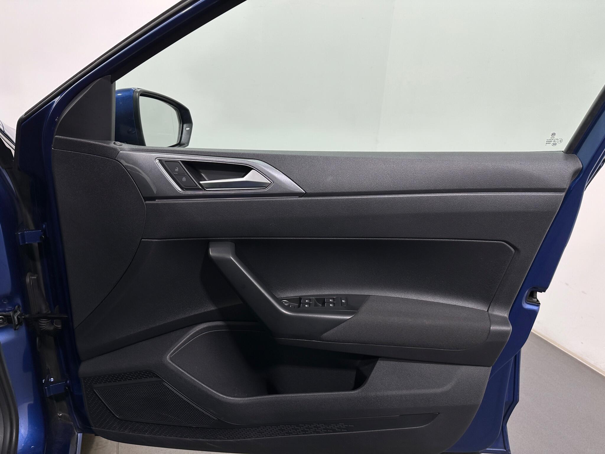 Volkswagen Polo view 34