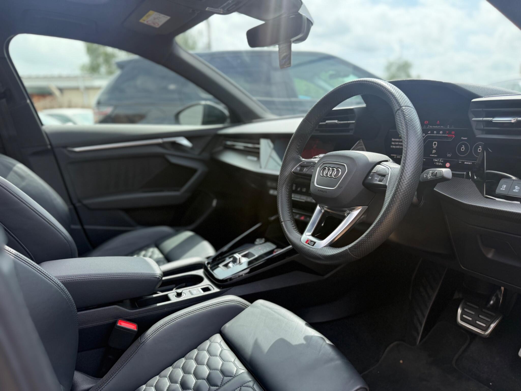 Audi RS3 view 14